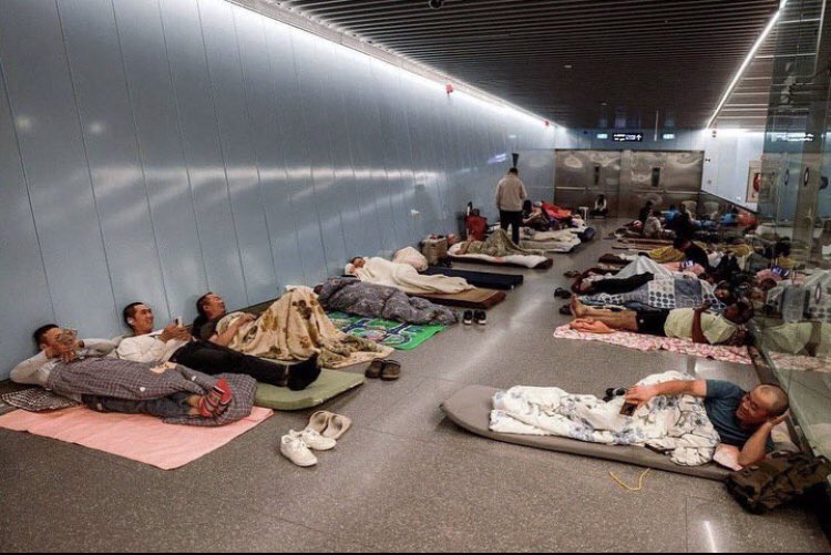SaviourUpdates's tweet photo. ⚡️Settlers sleep on the floors of metro stations and shelters, fearing Iranian missiles. https://t.co/BaHDzbdBTU