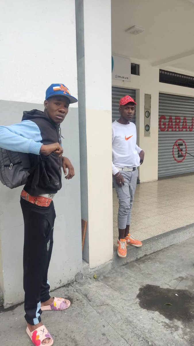 ESTOS SON LOS VACUNADORES DE LA BAHIA.  ATENTO ECUATORIANO HAY QUE DENUNCIAR A ESTOS DELINCUENTES