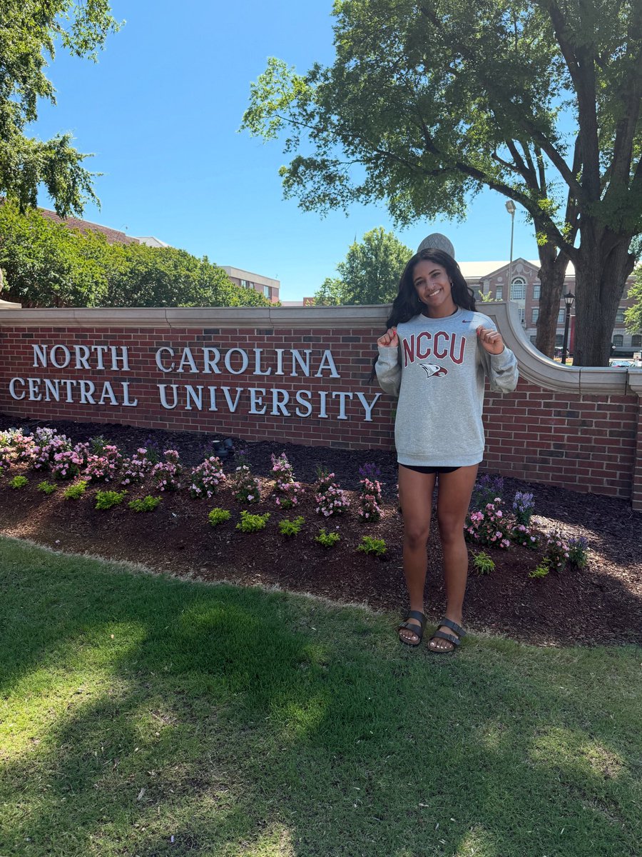 So so so excited to announce my verbal commitment to NCCU 🩶 Thank you to Coach James for this incredible opportunity. I'm so excited for this new chapter in my life. Go Eagles !! 😁