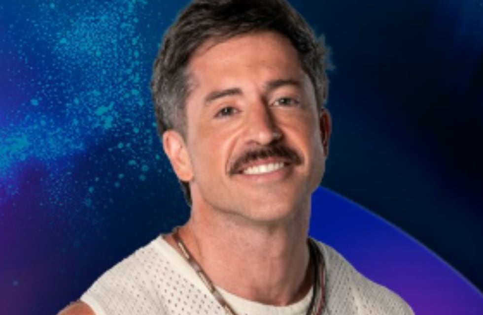 BatagliaaF's tweet photo. SE FUE SELVAAAAA, DEVI TOMO VENGANZAAAA, EUGENIA TIENE CARA DE CULO, ESTO ES CINE🚬🚬

Adoro los finales felices

Y ESTE CHAD MERECIA QUEDARSE MAS TIEMPO QUE SELVA

#GranHermano https://t.co/FJp3hKb7tZ