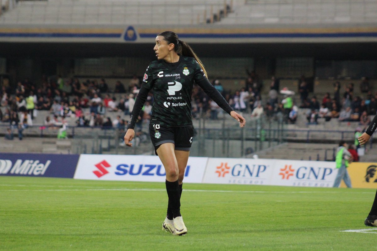 MichGonMer's tweet photo. A todas mis compañeras con las que compartí cancha, les deseo mucho éxito y me llevo un lindo recuerdo de Torreón. 

Con cariño

M1ch Gonz8lez https://t.co/p8bI1uFYDC