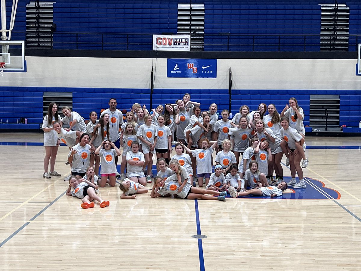 Incredible camp week with these future Lady Gov ballers!! Lots of shots, memories and friends were made. 🤟🏼🧡💙