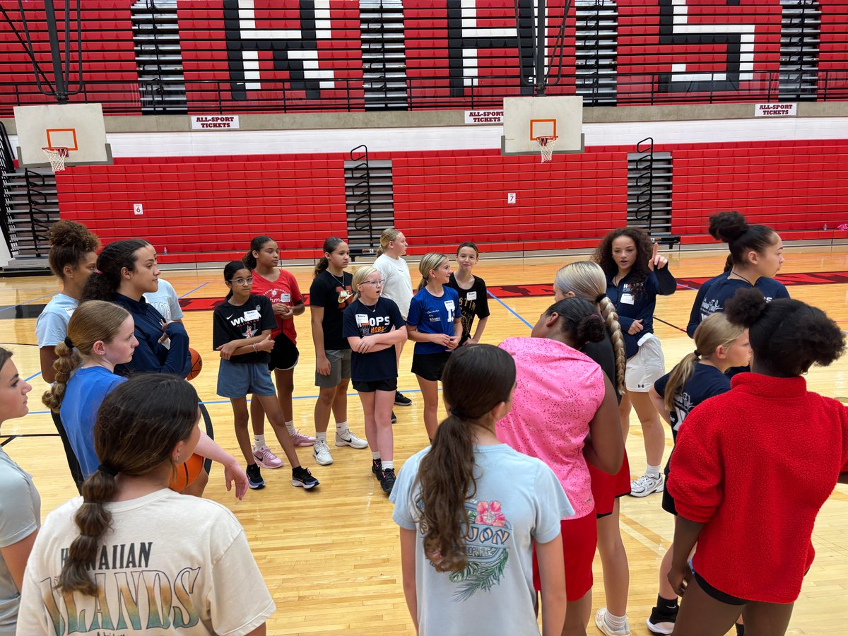 Hoops4HopeCamp's tweet photo. Day 3 complete! Thanks to Coach Max Fink for sharing a video message with us today. https://t.co/xuqV97A0JC