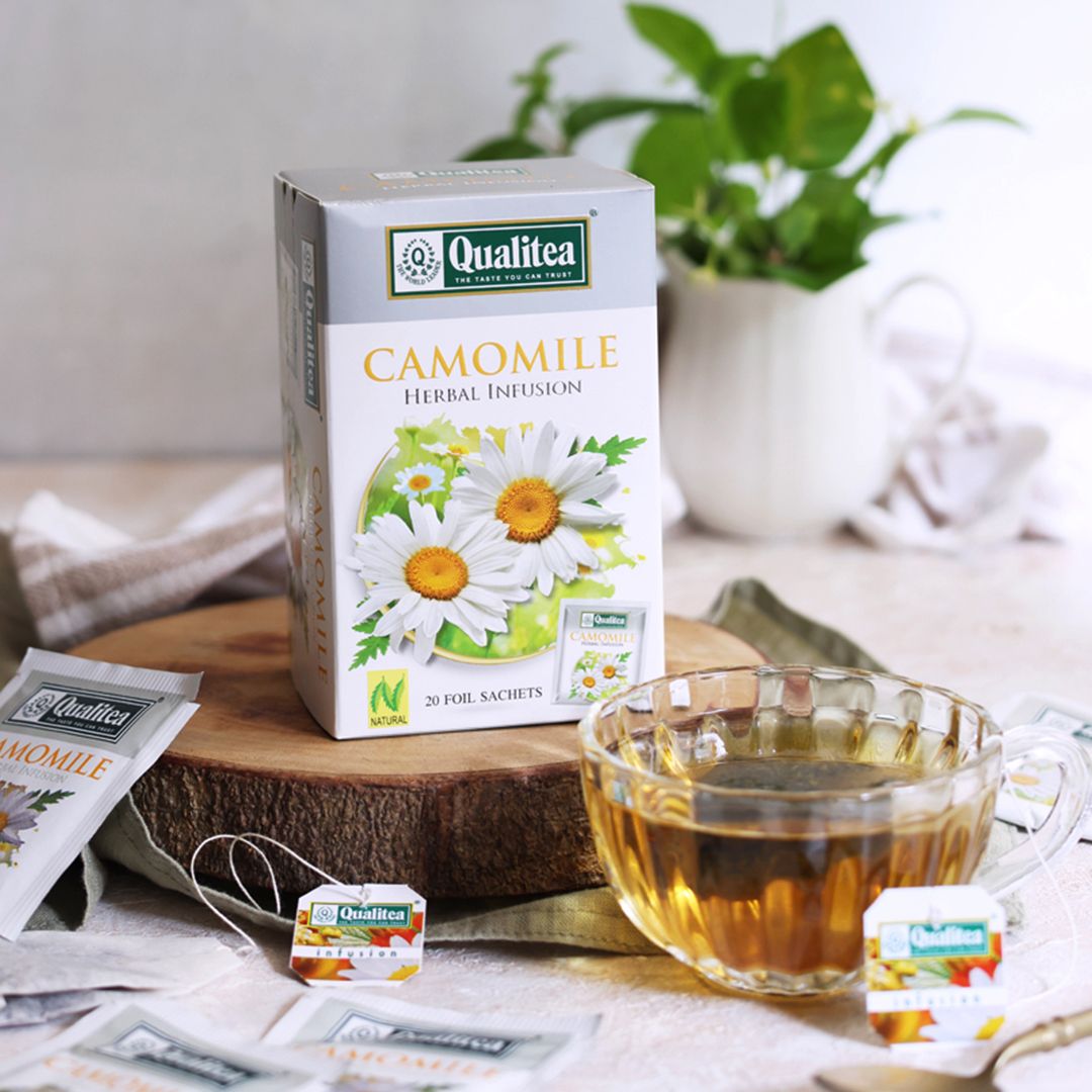 QualiteaCeylon's tweet photo. Camomile tea is made from dried camomile flowers, it’s naturally caffeine-free and perfect for unwinding after a long day. Preparing for restful sleep — a warm cup of camomile is your go-to comfort. Sip, relax, and let nature do the rest.

#camomile #CamomileTea #relax #herbaltea https://t.co/Eriv5KK9R3