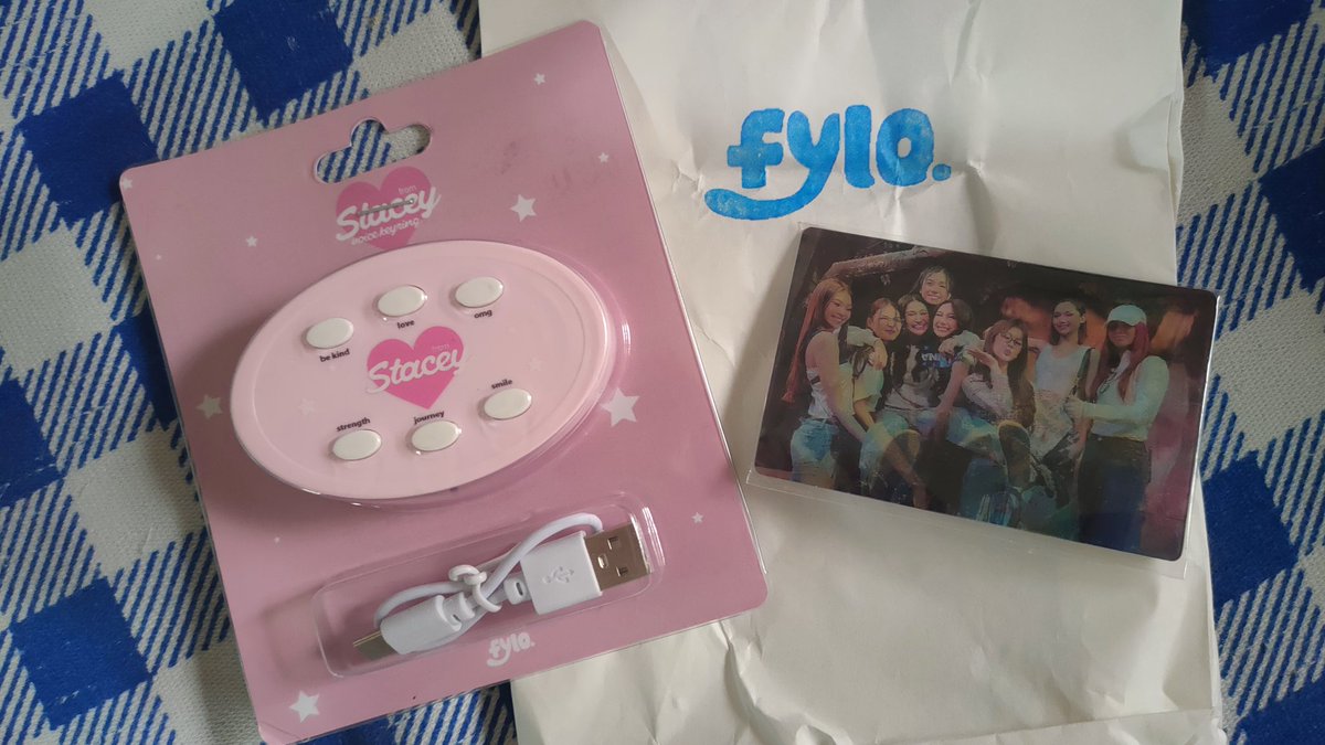 AlParcarey's tweet photo. Thank youuuuu @fylohq 🥹🩷 https://t.co/Qdq9YeHGTm