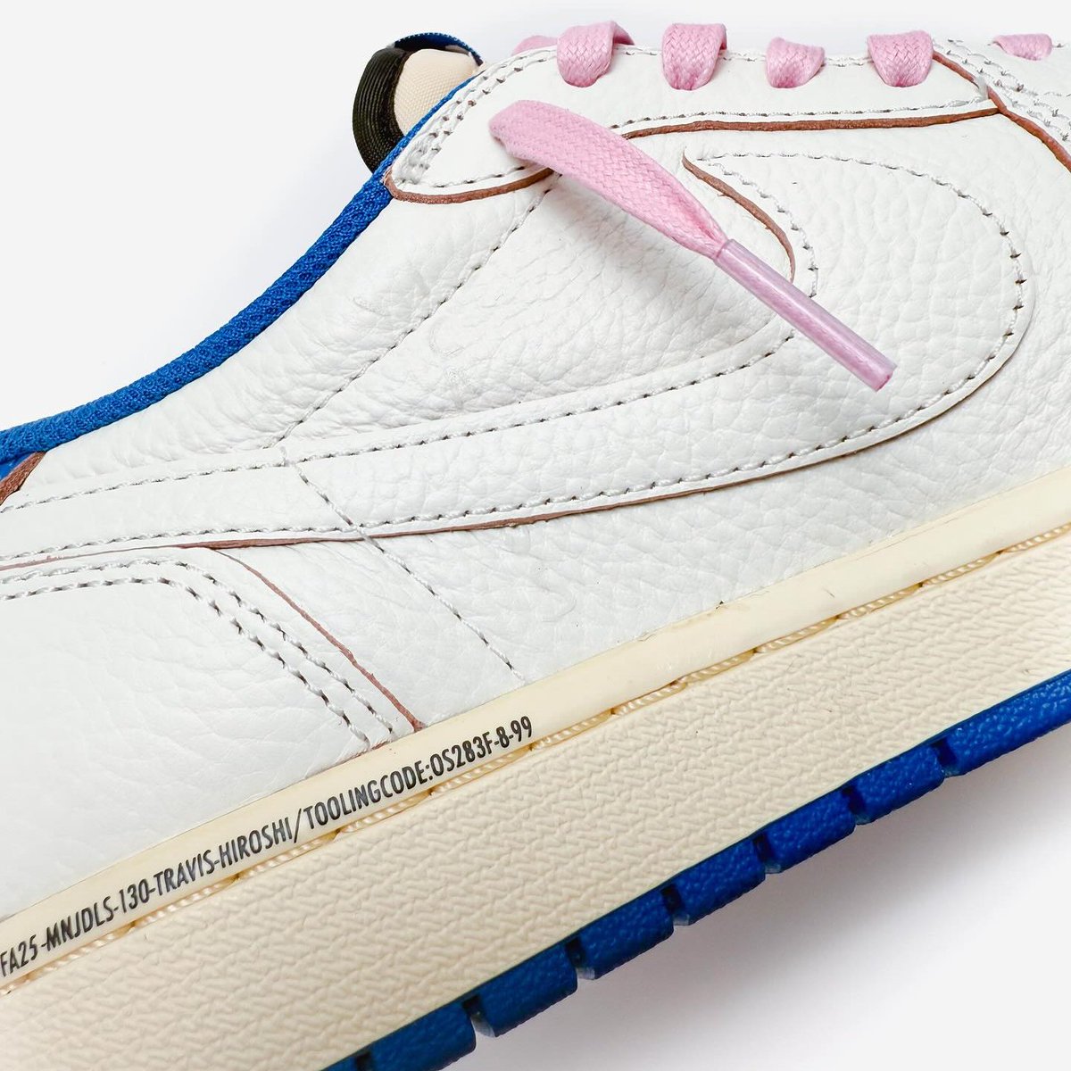 KicksFinder's tweet photo. 🤤 https://t.co/3b8mqqj6lk