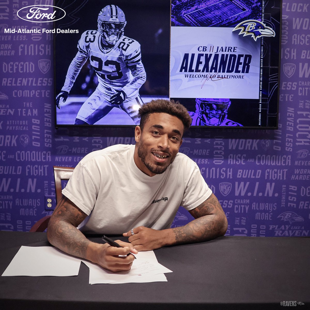 ImKyleMangum's tweet image. The Orioles may have blown a 8-0 lead but the Ravens signed Jaire Alexander 🥹🥹
