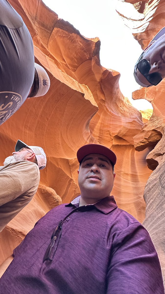 FatherCruz's tweet photo. Beautiful Antelope Canyon excursion today! https://t.co/f4rWA1gXvK