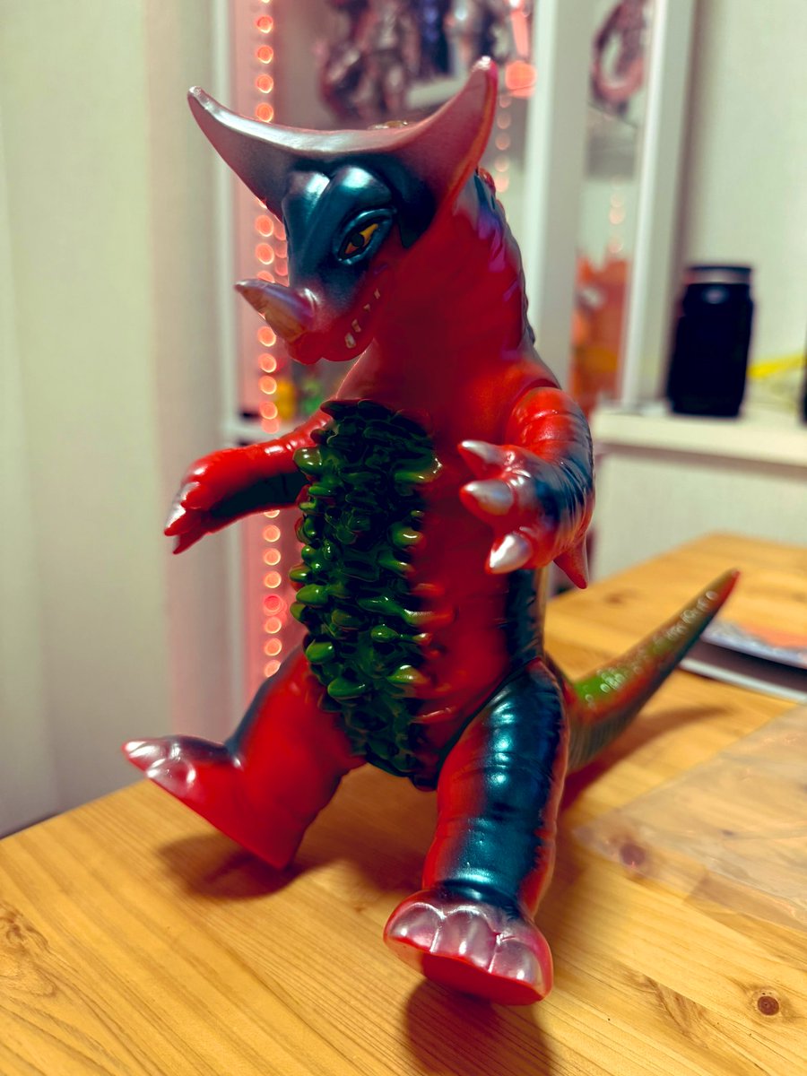 ゴモラ　ソフビ　サンプル？中国バンダイ？ ゴモラ ソフビ サンプル？中国バンダイ？ 61uPI0vyO4L._UF894