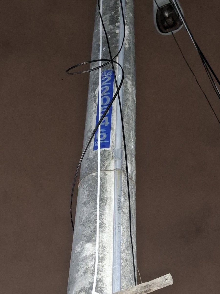 JCBritoC's tweet photo. @servicioscnelep @CNEL_EP @alcaldiagye @181Responde parque a oscuras en Samanes 6 Mz. 957, varios meses sin alumbrado. https://t.co/TPPePAg9Y8