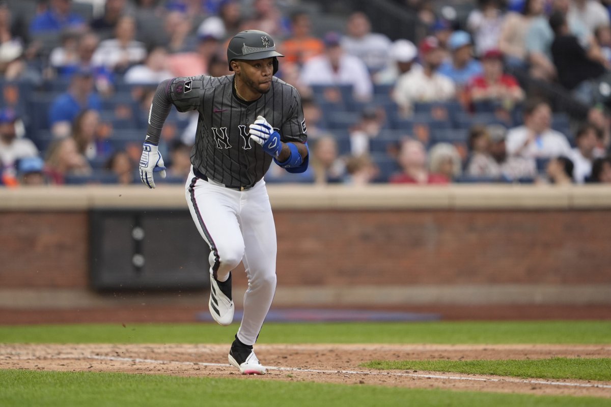 mlbtraderumors's tweet photo. Jose Azocar Elects Free Agency https://t.co/2mXIzyOKqe https://t.co/kobK6lLWkV