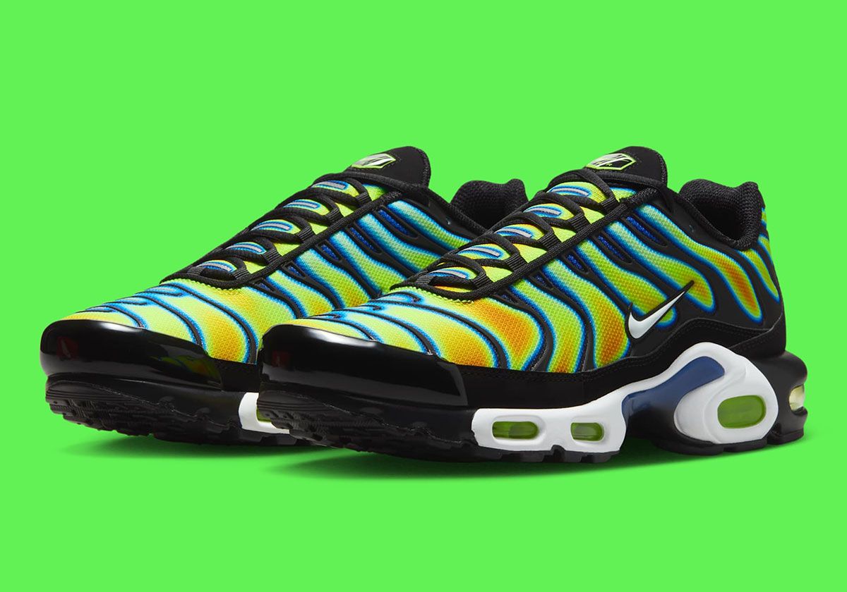 SneakerNews's tweet image. Nike Air Max Plus "Heat Map" 🥵 
🚨 OFFICIAL IMAGES 🚨 
🗓️ Releasing Fall 2025