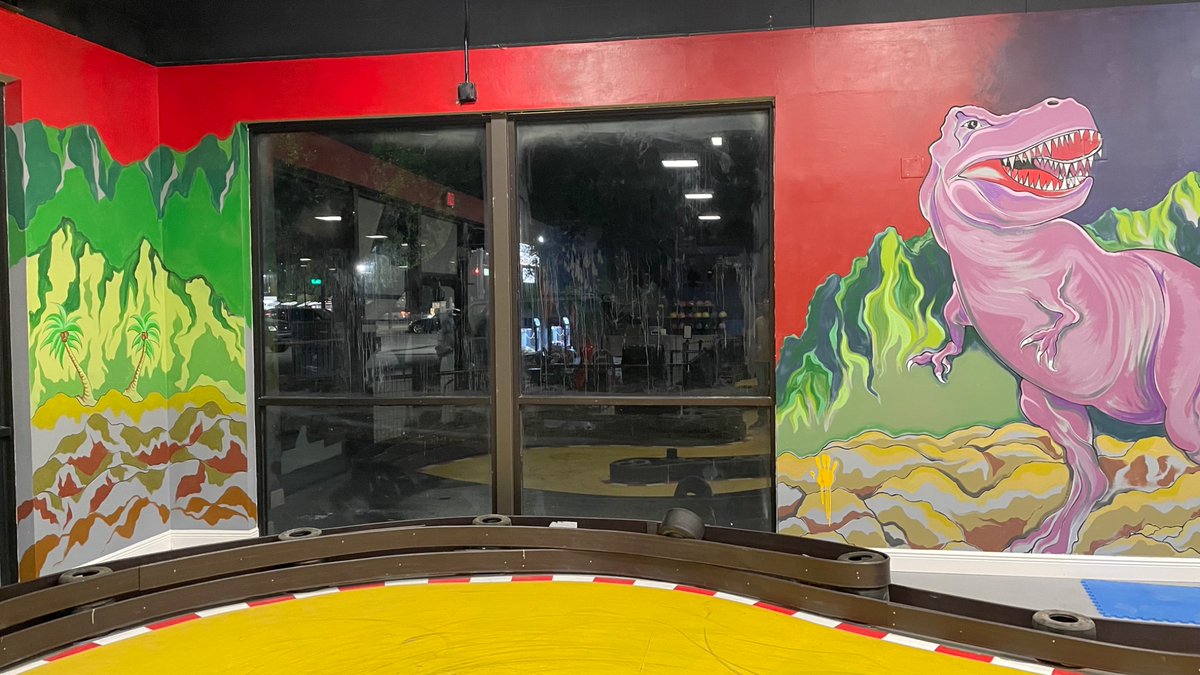CoryTheCreative's tweet photo. Driving around with the guys @ Leesburg prior to a Grand Opening a few weeks ago #Florida #Artwork #Blastzone #Driftzone #mural #art #handpainted #artist #handdrawn #landscape #timelapse #partyzone #vipzone #dinosaur #outerspace #leesburg #florida #partytime #streetart #leesburg https://t.co/z7swFRFRZ2