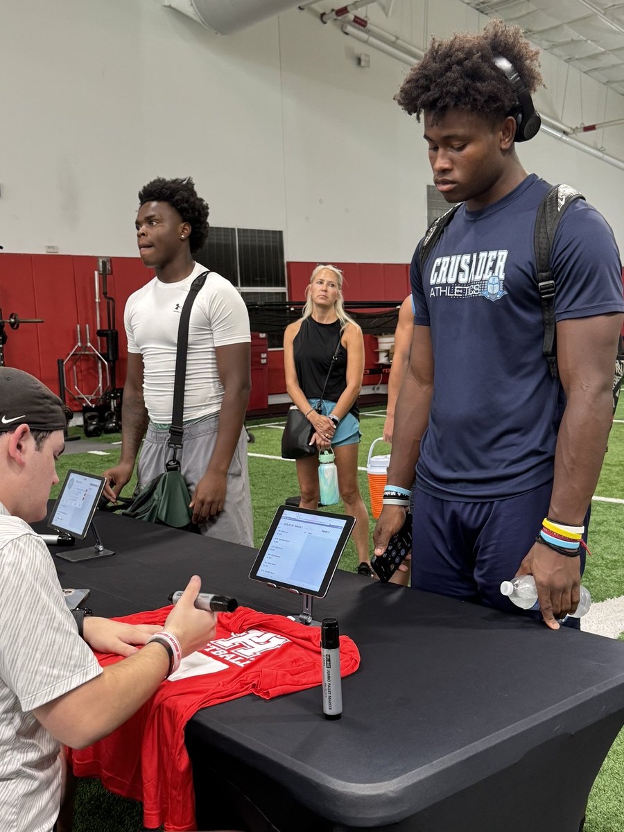 Happy I was invited and able to attend the university of Houston camp today💪🏾