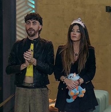 Brinai24's tweet photo. Ellos tienen que ser 1er y 2do lugar 
(Orden indistinto)

ULISES AL 9009 
EUGENIA AL 9009

Nos merecemos que gane alguien que valga la pena y no quede en el olvido.

Donde quedo los GHS que eran para tener futuro y fama 

#GranHermano https://t.co/phi2dtYQHl