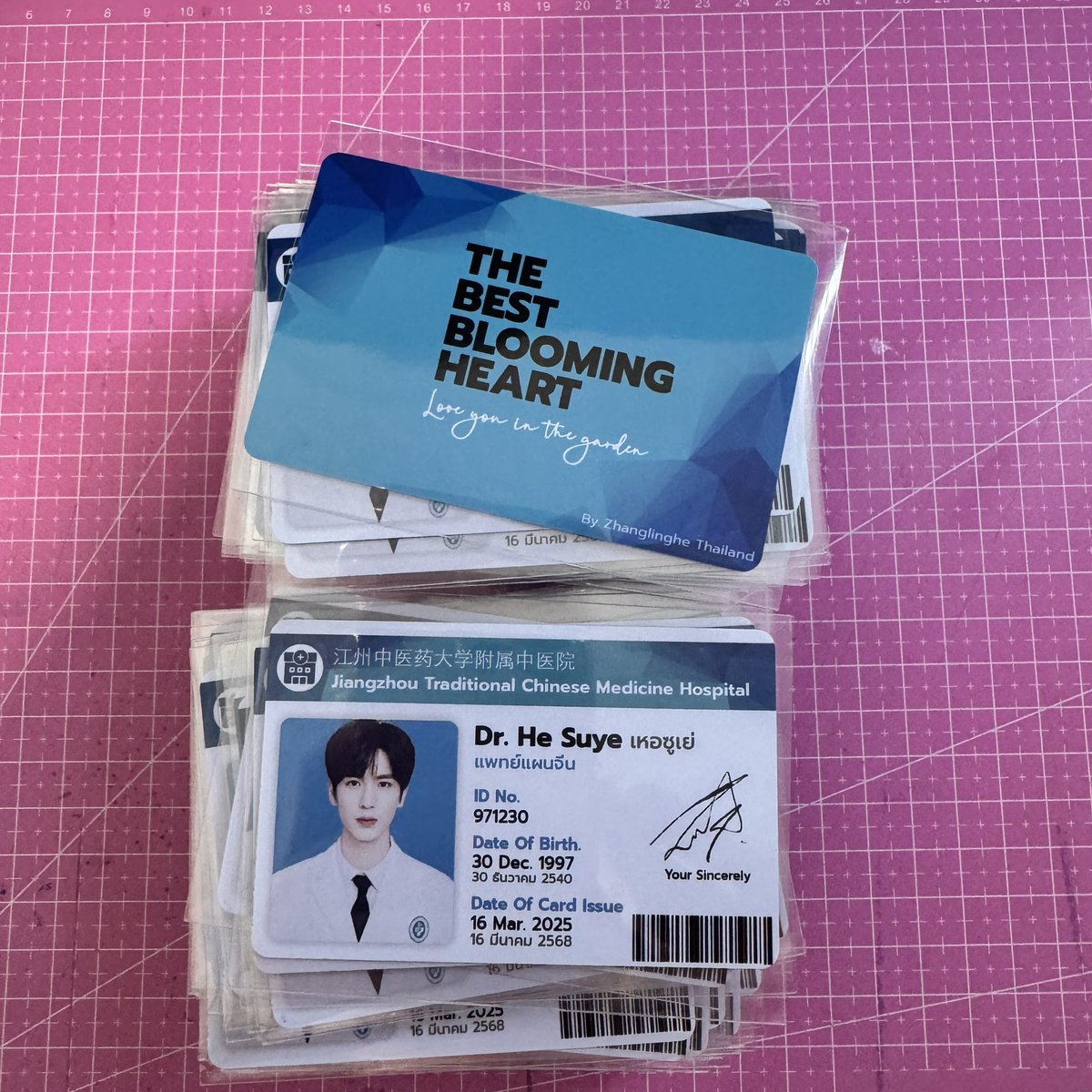 note_paper_pp's tweet image. รับผลิตการ์ดpvc
1ด้าน 13บาท
2ด้าน16บาท
มีเรทราคาส่ง
สอบถามเพิ่มเติมทักไลน์หรือเดม

#ของแจกหน้าคอน #รับทำของแจก #บัตรคอนเสิร์ต #รับทําgiveaway #บัตรpvc #การ์ดpvc #รับผลิตการ์ดpvc #รับทำของแจกหน้าคอน #โฟโต้การ์ด #การ์ดสุ่ม #IsraeliranWar #Iran #MilkLove #ตลาดนัดnct #ตลาดนัดทูอัส