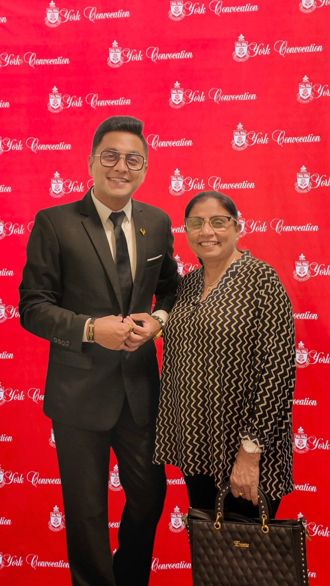 techy_aman's tweet photo. Grateful for the journey, lessons, memories ❤️🎓
#Convocation #YorkUniversity #graduation #YorkSCS #yorkuscsgrad #Amanlalani #technicalmasterminds https://t.co/iYu3OlvJiP