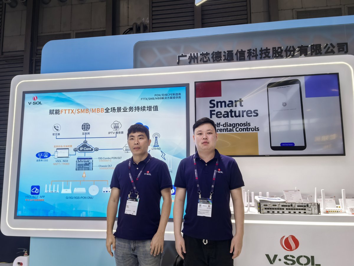 vsolution_fttx's tweet image. 🌟 Day 2 at #MWCShanghai2025 is in full swing! 🔥
Missed yesterday’s demo? No FOMO here—we’re holding it down at Hall N4, E10 today! 🚀
Come chat tech, scope our latest solutions, and let’s build the future network together 🤝
#VSOLInnovation #MWC2025 #FiberTechnology