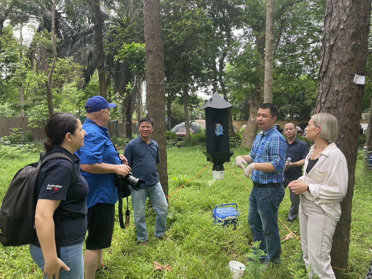 Today’s visit to Vietnam Academy of Forest Sciences showed us important <a href="/ACIARAustralia/">ACIAR</a> projects - in face of more trade and changing climate, good biosecurity practice, risk surveillance &amp; analysis and improved tree varieties more important than ever 🇻🇳 tree growers and Aust!
