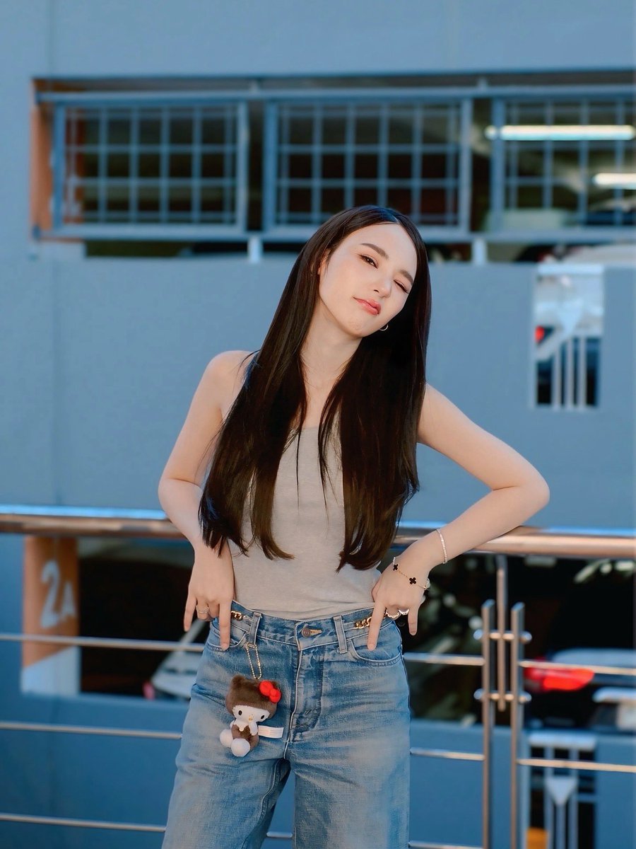 YADANarilyaFC's tweet photo. #นากรักมากม๊ากมาก
#yadariya #ญดานริลญา
#แถลงข่าวนากรักมากม๊ากมาก https://t.co/j096S6KNGo