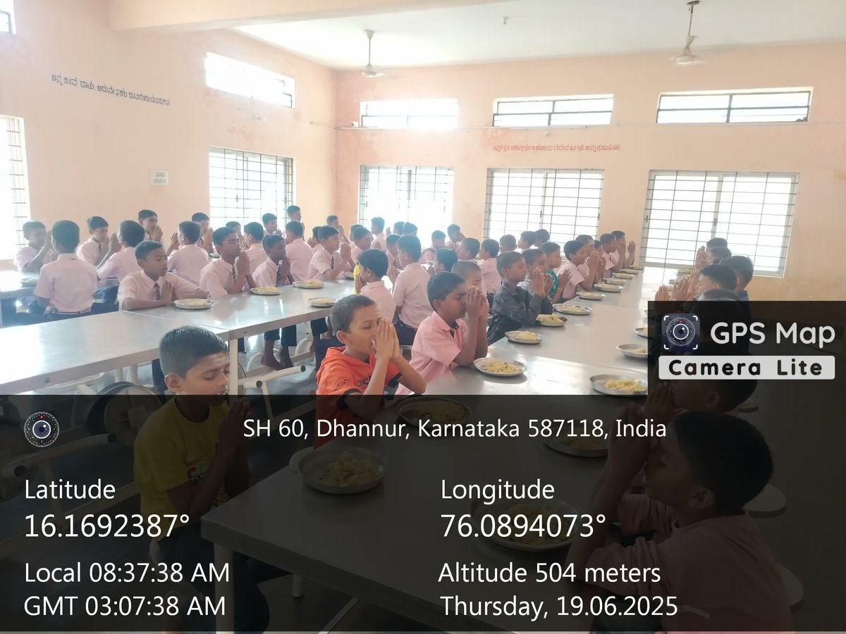 MDRS DHANNUR (@danurmdrs) on Twitter photo Morning breakfast MDRS dhannur #SocialAudit_SWDMeals #SocialWelfare_Karnataka <a href="/SWDGoK/">ಸಮಾಜ ಕಲ್ಯಾಣ ಇಲಾಖೆ</a> Morning breakfast MDRS dhannur #SocialAudit_SWDMeals #SocialWelfare_Karnataka <a href="/SWDGoK/">ಸಮಾಜ ಕಲ್ಯಾಣ ಇಲಾಖೆ</a>