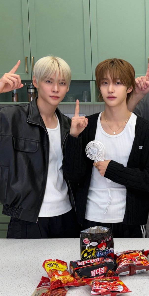 เหมือนคู่แต่งงานใหม่มาก อยากให้ลองแต่งงานกันจริงๆ