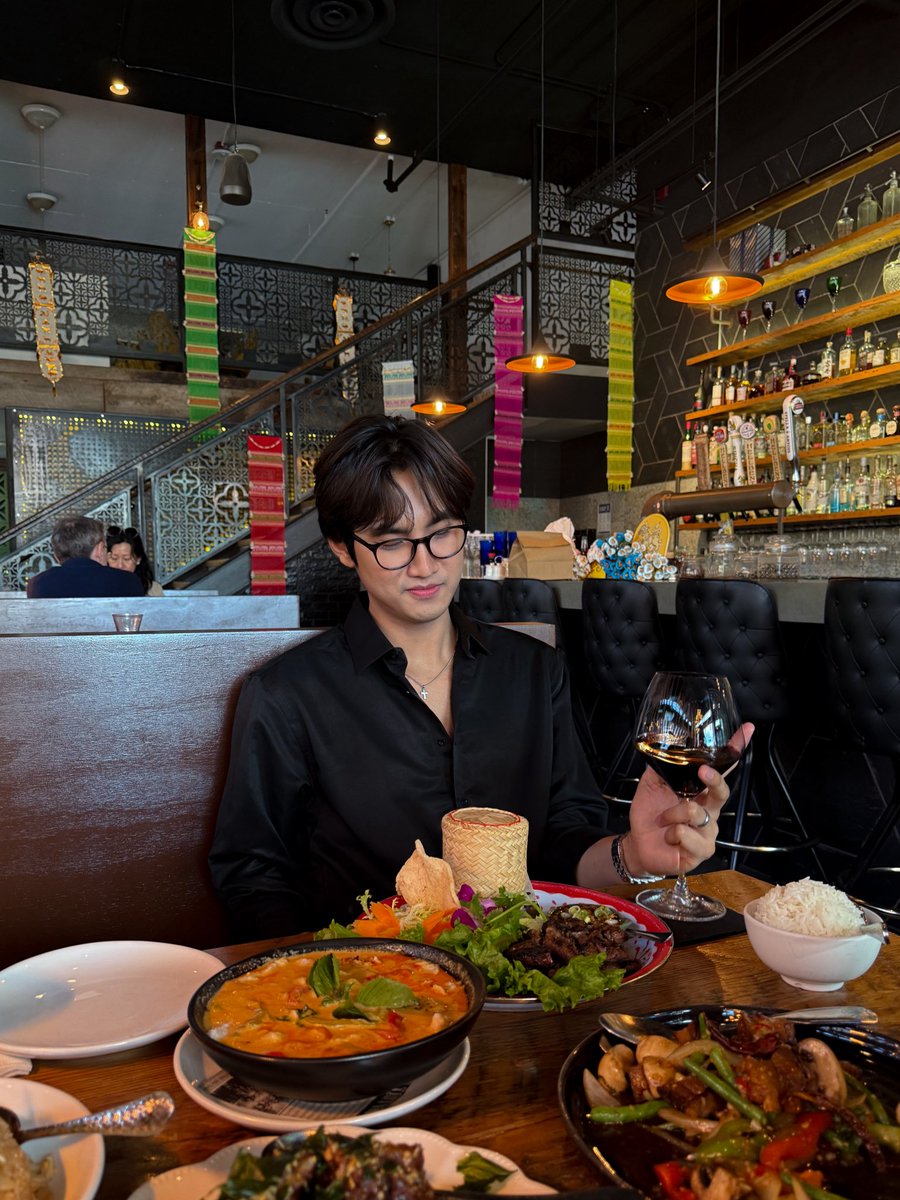 urfavorave's tweet photo. ig saw it first https://t.co/8g5O5fdJa0