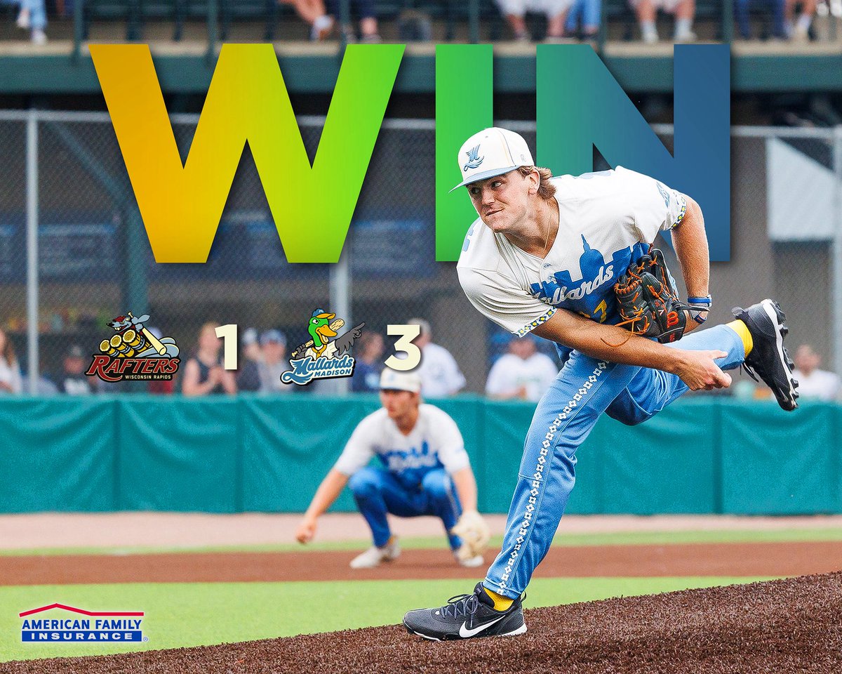 saw some debris in the water… turns out it was just the rafters 🦆🌊