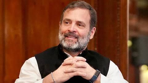 PoliticalinInfo's tweet photo. 🎂 कांग्रेस सांसद श्री राहुल गांधी जी को जन्मदिन की हार्दिक शुभकामनाएं।

हम उनके अच्छे स्वास्थ्य, दीर्घायु और सार्वजनिक जीवन में निरंतर सक्रिय योगदान की कामना करते हैं।

— Political Info Times Now
#RahulGandhi
#HappyBirthday
#PoliticalInfoTimesNow https://t.co/RjV5fOF9Xh