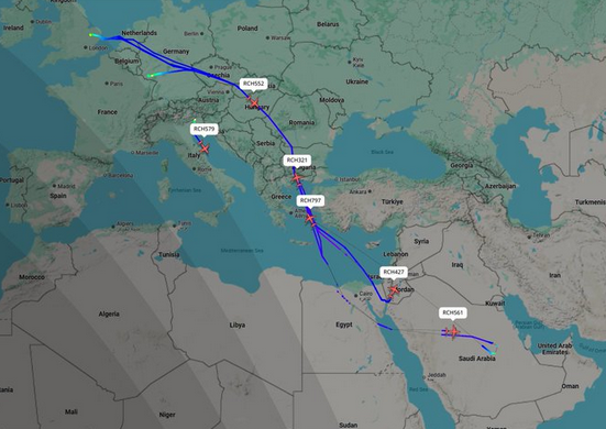 worldatwar_3's tweet photo. ๐โ๏ธ Transit rate slowed tonight, but the U.S. airlift to the Middle East continues as sun rises over Europe ๐
Heavy USAF traffic still in motion โ strategic movements persist beneath a quieter radar.
#USAF #Airlift #MiddleEast #AtlanticOps #Geopolitics #IranIsraelWar #IranIsraelWar #IranIsrael #IsraeliranWar #Iran #IranUnderAttack #IranVsIsrael #Israel #IsraelIranConflict