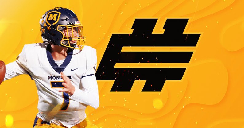 On3 Recruits (@on3recruits) on Twitter photo 4-star QB Matt Ponatoski was on target with 17/20 passes during his Elite 11 Night 2 Pro Day, per <a href="/CharlesPower/">Charles Power</a>โผ๏ธ
Live Updates: on3.com/news/elite-11-โฆ 4-star QB Matt Ponatoski was on target with 17/20 passes during his Elite 11 Night 2 Pro Day, per <a href="/CharlesPower/">Charles Power</a>โผ๏ธ
Live Updates: on3.com/news/elite-11-โฆ