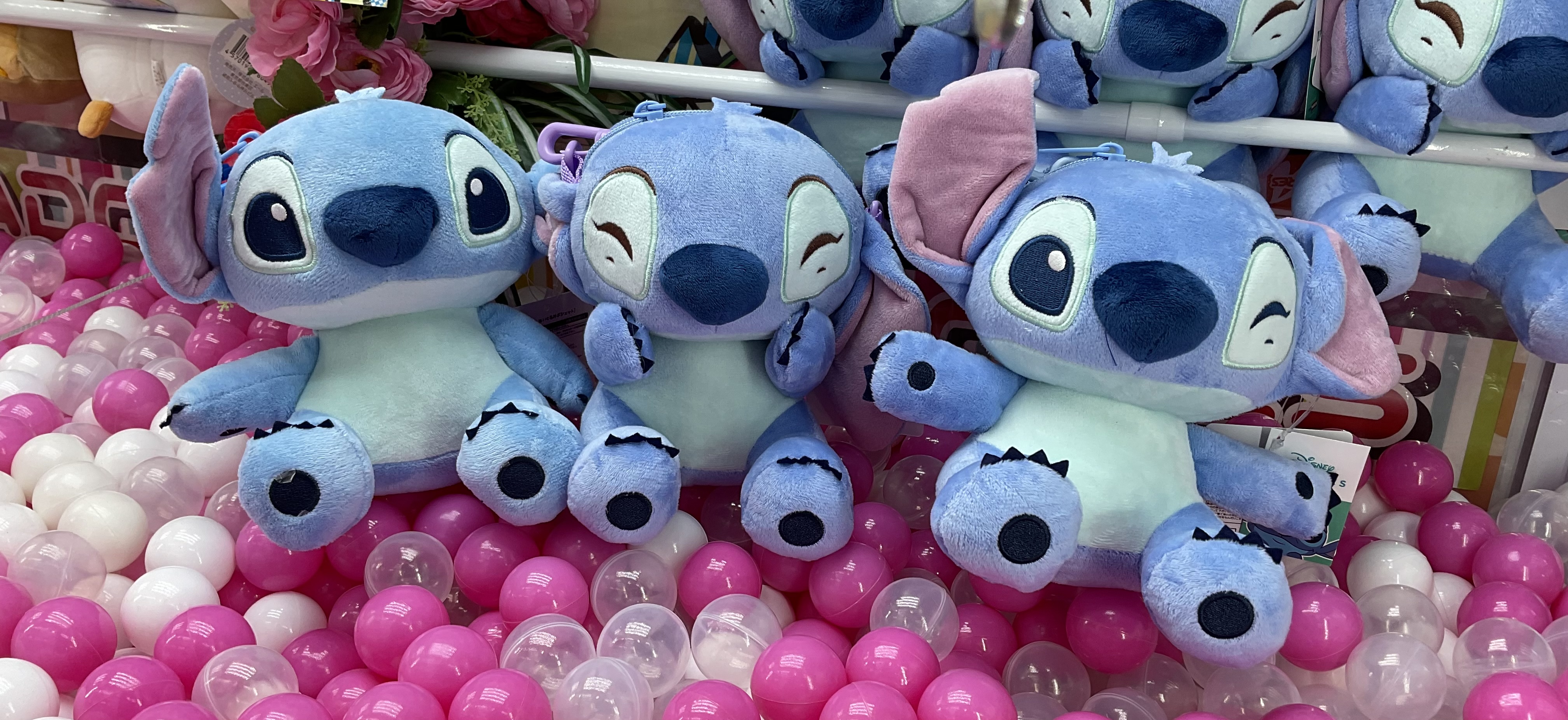 ディズニーストア スティッチ マルチポシェット ぬいぐるみバッグ