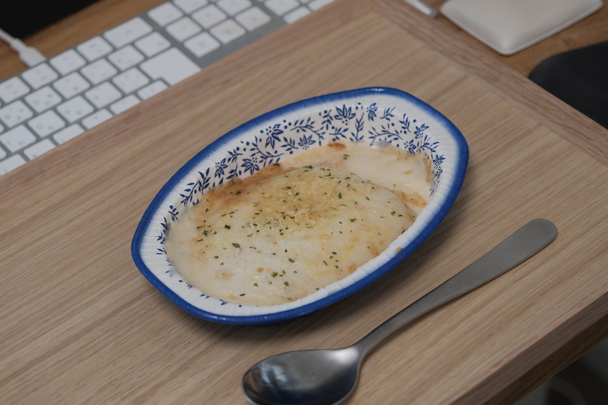 冷凍ドリアを食べて午後も働く。