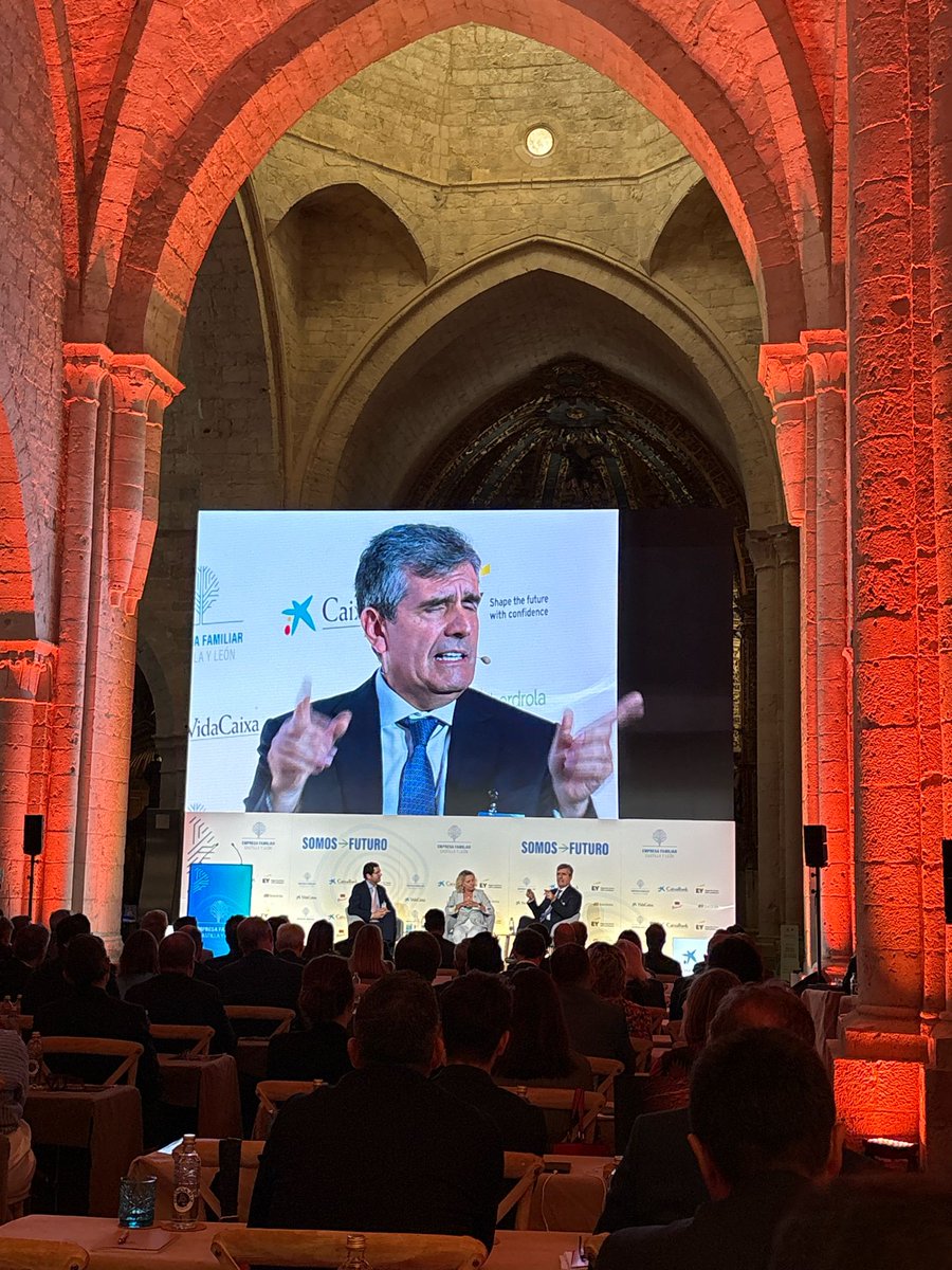 Empresa Familiar CyL tweet media