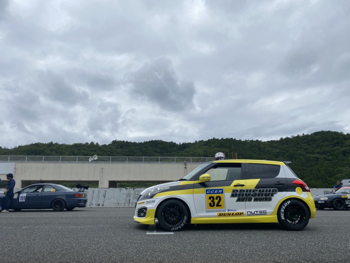 BrushupPro's tweet photo. 緩募売り60万円
書類あり
スイフトスポーツ
社外品ECU
クスコLSD
オーリンズサスペンション
オイルクーラー
リア3点ロールゲージ
バケットシート
トラストマフラー
エンジンマウント強化品
内装有りサーキット走行OK
A/C付き、
ラッピングは剥がして渡します。 https://t.co/gTYumTs0SE