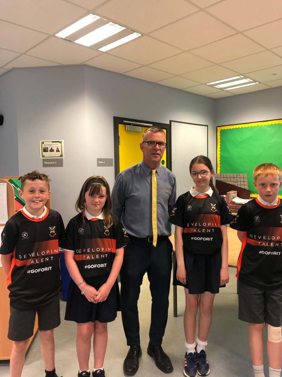 Head of Key Stage 3 Mr Kelly delivering t-shirts to the P6 pupils in St Patrick’s &amp; St Brigids as part of our transition programme.