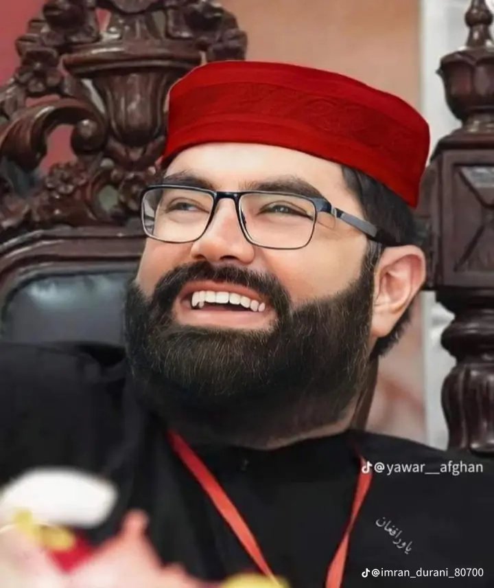 دا څاڅکي څاڅکي ټکي ټکي
چه په لاره کښ خوره ده
دا زما وینا ده 
په دی که هر څومره سیلﺉ والوزي 
که پری هر څومره بارانونه وشي
دا به رنګ نه اړوي
دا زما وینه ده
دا به دی قام له حوصله ورکوي 
دا به سبا له فیصله ورګوي 

صاحب شاه صابر