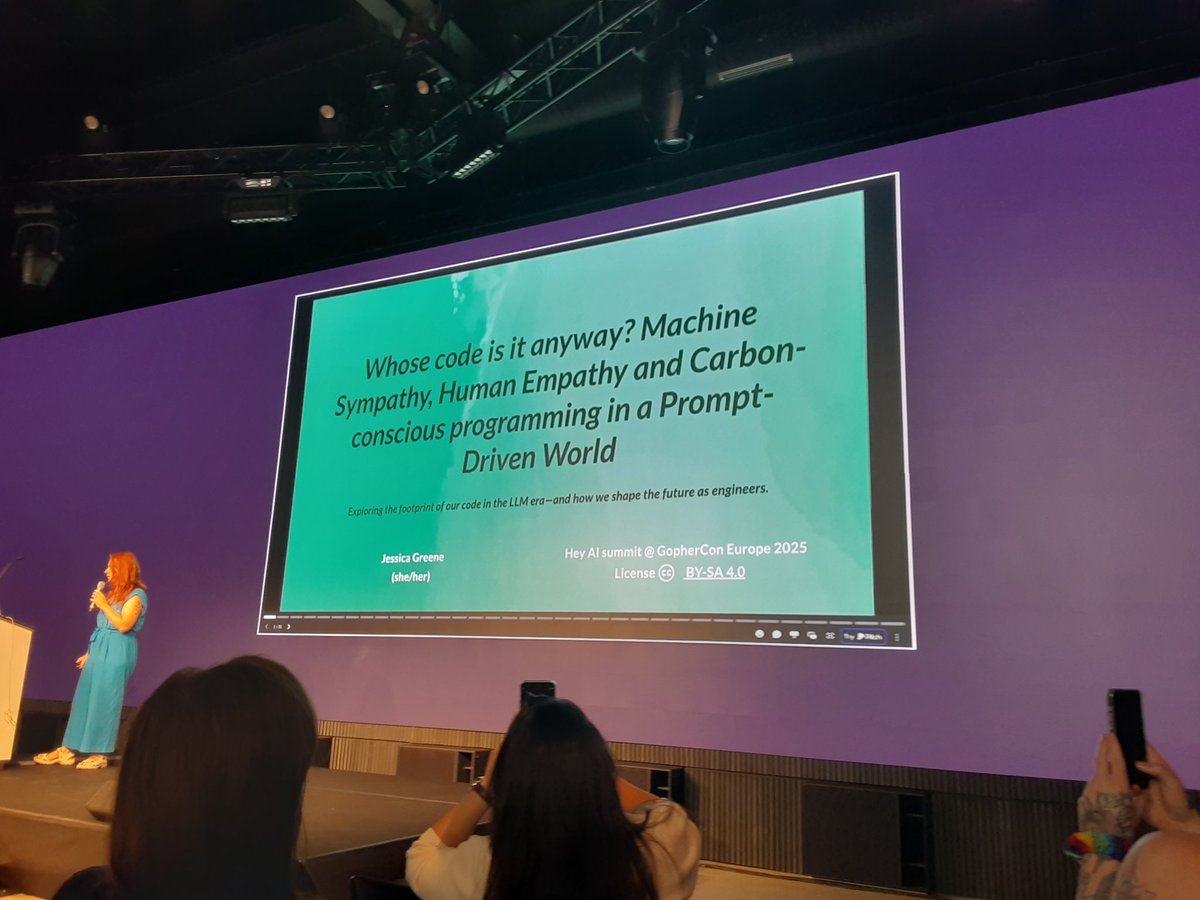 d_mzgr's tweet image. Very interesting opening talk
#gopherconeu #heyai