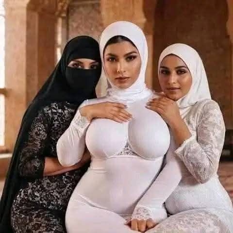 قاعده مع بناتي في درس فقه وكل شويه يهجمو علينا الفرسان يخوفوا البنات