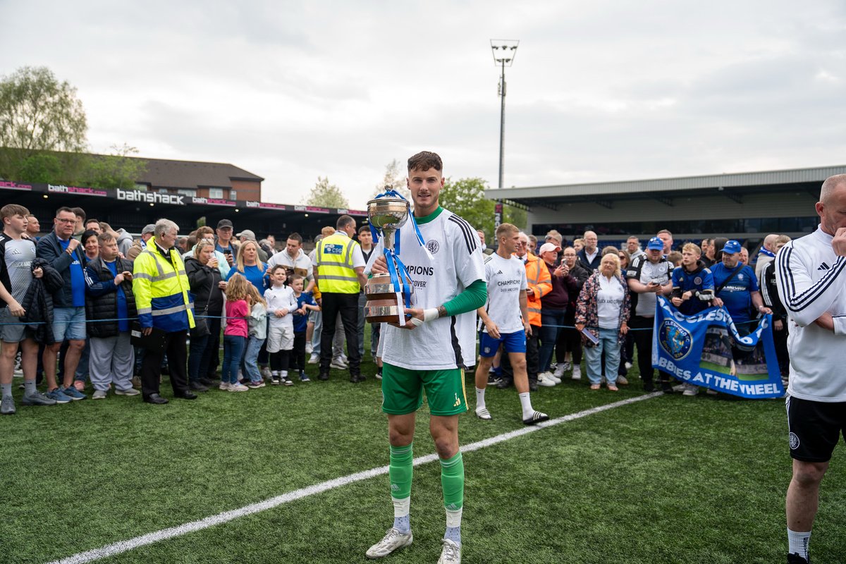 Join us in wishing our number one Max Dearnley a very Happy Birthday 🎉

Have a great day Max 💙