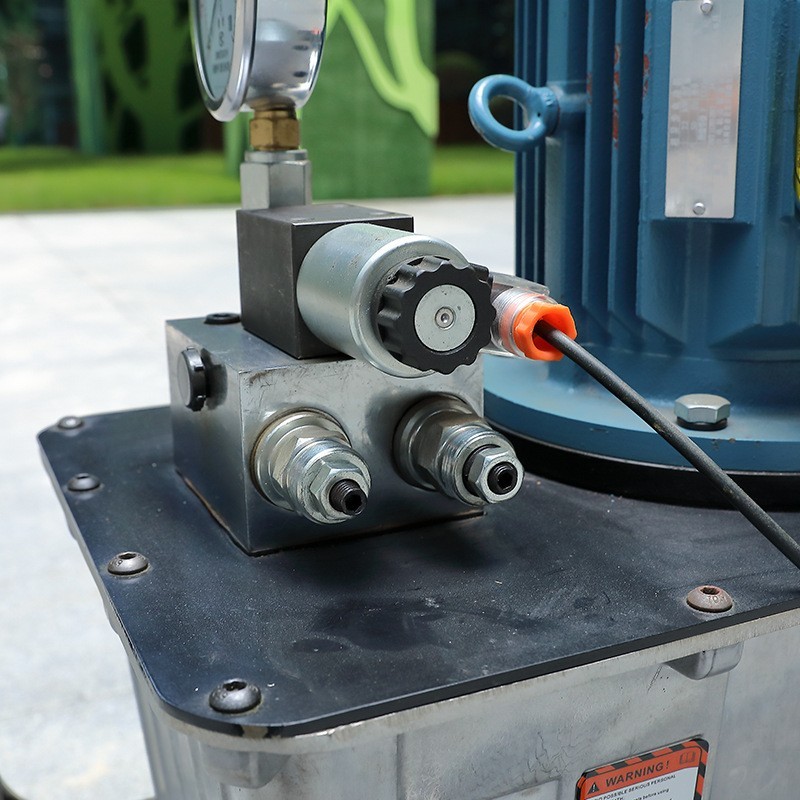 Our high-speed wire line is the start of something bigger—from bridges to bulldozers. Steel wire you can depend on, drawn to exact specs. 
en.sh-yyjx.com
#fyp #foryou #wiredrawing #steelwire #industrialgrade