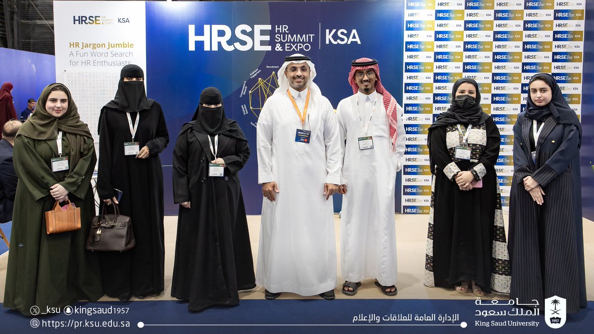 شاركت #جامعة_الملك_سعود، ممثلةً بكبير مسؤولي الموارد البشرية أ. عبدالمجيد القصيبي، في جلسة حوارية بعنوان:
“نماذج العمل للجيل الجديد: توازنٌ بين جودة الحياة والإنتاجية”
وذلك ضمن فعاليات مؤتمر HRSE KSA، الذي أُقيم في أرينا الرياض خلال الفترة من 17 إلى 18 يونيو 2025م.
#HRSEKSA
