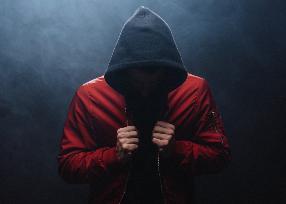 🔵Donostian askotariko ekitaldiak izango dira asteburuan 
📆Gaur bertan:
🙋‍♀️Kantua eta zikina gazteen kantu-jira berezia Parte Zaharrean
👥bertso-afaria Txirain elkartean
eta🎤Sara Azurzaren kontzertua La Criptan
👉Kontsultatu agenda osoa: labur.eus/ld0ajndv
🤩 Etorriko zara?