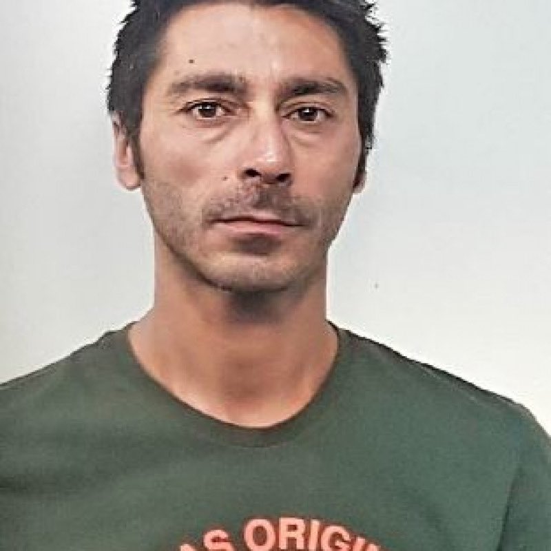 paoloborrometi's tweet image. Uccidere in pieno centro città. Sembra folle nel 2025 ma in Sicilia accade ancora. Ed è successo ad Avola.
A morire uno dei delinquenti più in vista della città, già a processo per reati mafiosi: Paolo Zuppardo.
Zuppardo era già stato condannato per minacce di morte nei miei…