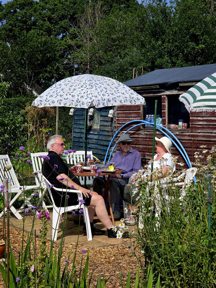Members of Brendoncare Otterbourne Hill's Social Club picked the perfect day for an afternoon visit to the allotment. They were amazed by the produce and plants. As well as looking at the fruits of the volunteers' labours, there was also tea, cake - and  fantastic company.