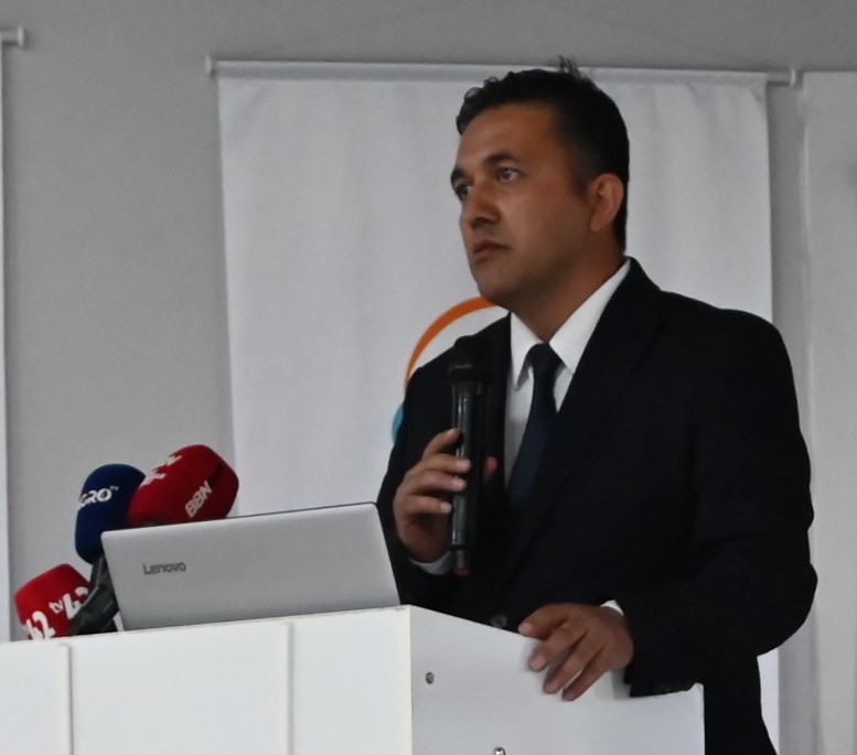 MEVKA (@mevlana_ka) on Twitter photo Ajansımız tarafından desteklenen ve <a href="/bahridagdas/">Bahri Dağdaş Uluslararası Tarımsal Araştırma Ens.</a> tarafından yürütülen Coğrafi İşaretli Hüyük Çileğinin Üreticiler Üzerindeki Ekonomik, Sosyal ve Kültürel Etkilerinin Araştırılması Projesi kapsamında bilgilendirme ve kapanış toplantısı gerçekleştirildi.
<a href="/KalkinmaAjansGM/">Kalkınma Ajansları Genel Müdürlüğü</a> Ajansımız tarafından desteklenen ve <a href="/bahridagdas/">Bahri Dağdaş Uluslararası Tarımsal Araştırma Ens.</a> tarafından yürütülen Coğrafi İşaretli Hüyük Çileğinin Üreticiler Üzerindeki Ekonomik, Sosyal ve Kültürel Etkilerinin Araştırılması Projesi kapsamında bilgilendirme ve kapanış toplantısı gerçekleştirildi.
<a href="/KalkinmaAjansGM/">Kalkınma Ajansları Genel Müdürlüğü</a>