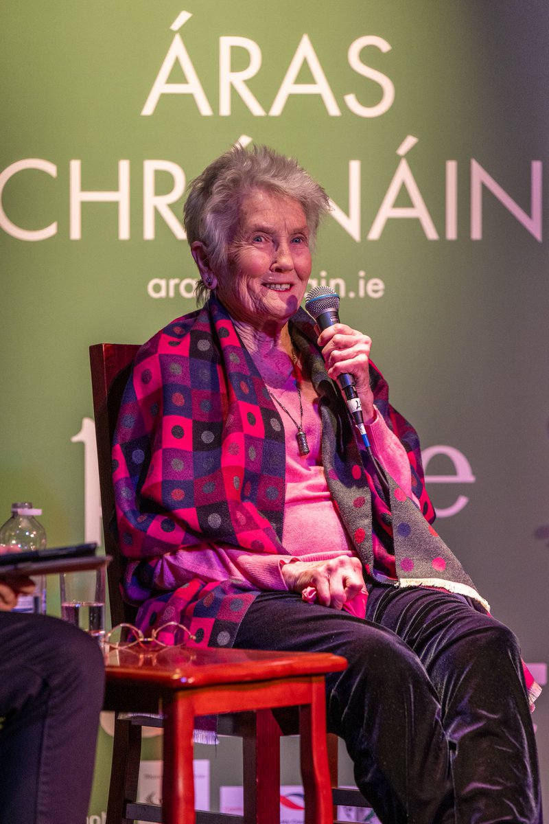 Happy 90th Birthday to the iconic Peggy Seeger 💚

We’re honoured that Peggy has been a friend of TradFest over the years, joining us most recently at Áras Chrónáin and St. Patrick’s Cathedral in January 🎶 

Lá breithe shona duit, a chara 🎉

#TradFest