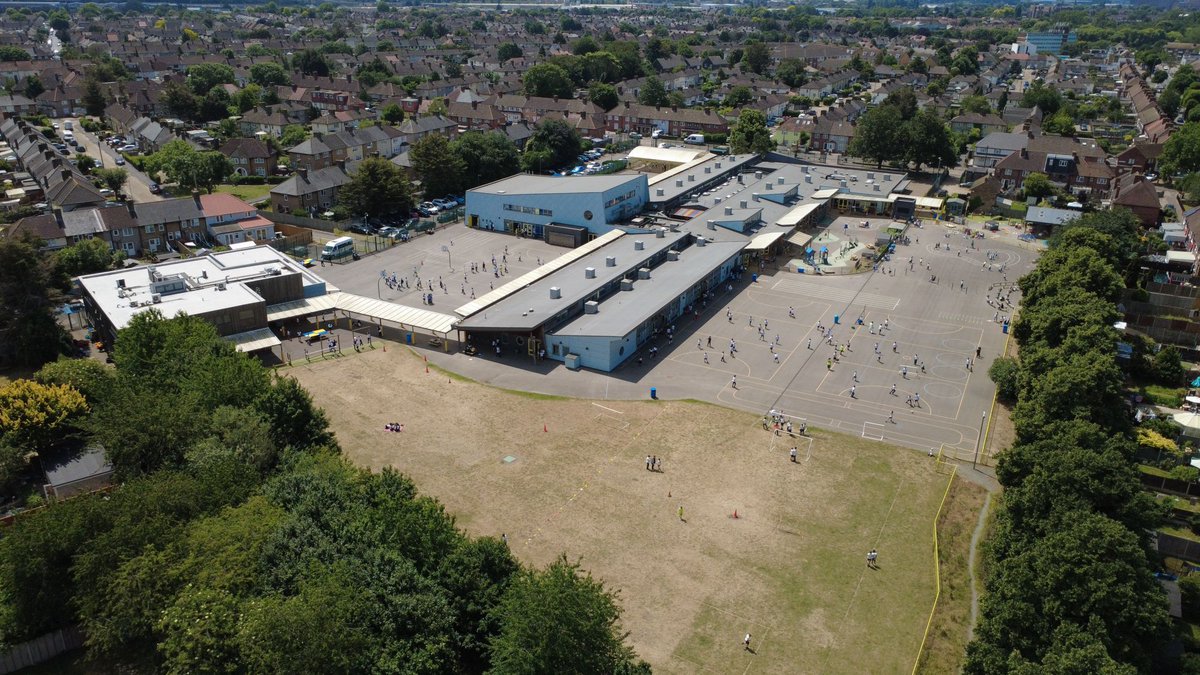 J motion Video Productions tweet media