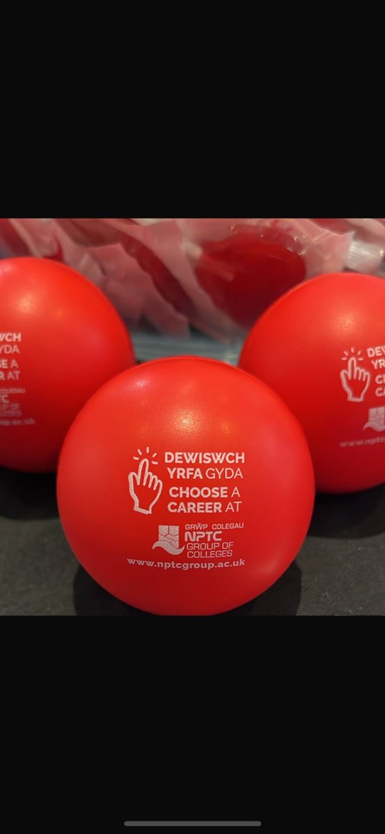 Rydyn ni yn NPT Employability yng Nghanolfan Siopa Aberafan heddiw 💡🔎
Dewch i’n gweld ni i drafod eich #dewisgyrfa #GrŵpColegauNPTC

⬛⬜⬛⬜⬛⬜

We are at NPT Employability Jobs Fair at Aberafan Shopping Centre today 💡🔎
Please come and see us to discuss your #CareerChoices.