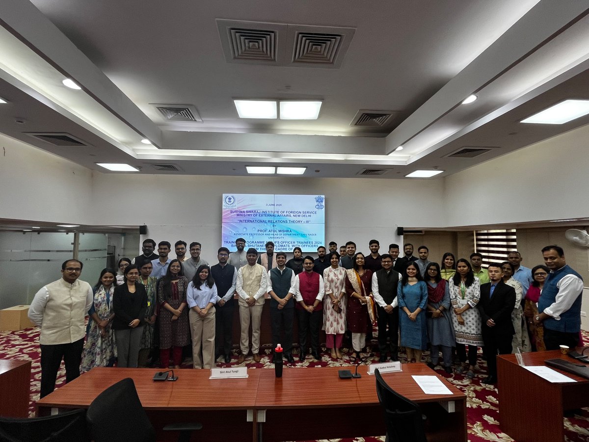 Atul Mishra (@atulm01) on Twitter photo Earlier this month, I had a day-long engagement with the newest batch of Indian Foreign Service officers on what IR theories are and how they shape world politics and can be used by policy practitioners.
Thanks to <a href="/SSIFS_MEA/">Sushma Swaraj Institute of Foreign Service</a> for their invitation. Earlier this month, I had a day-long engagement with the newest batch of Indian Foreign Service officers on what IR theories are and how they shape world politics and can be used by policy practitioners.
Thanks to <a href="/SSIFS_MEA/">Sushma Swaraj Institute of Foreign Service</a> for their invitation.